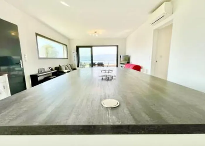 Corsica Sea View Ac Parking Apartment *