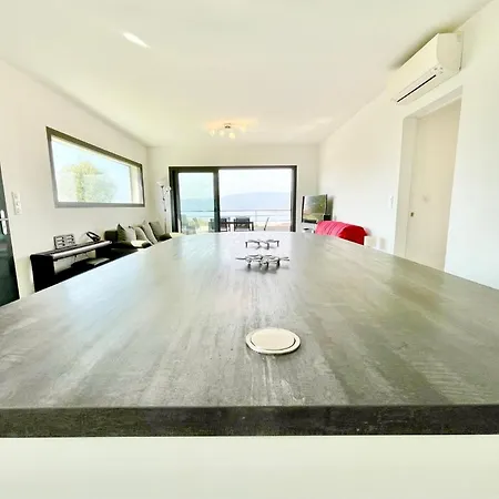 Vue 180°, Terrasse, Clim Appartement Propriano (Corsica)