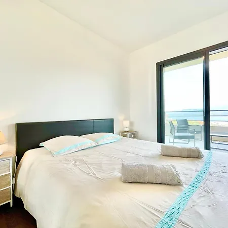 Vue 180°, Terrasse, Clim Appartement Propriano (Corsica)