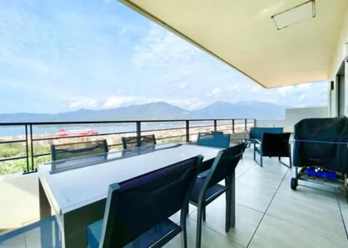 Corsica Sea View Ac Parking 아파트 *