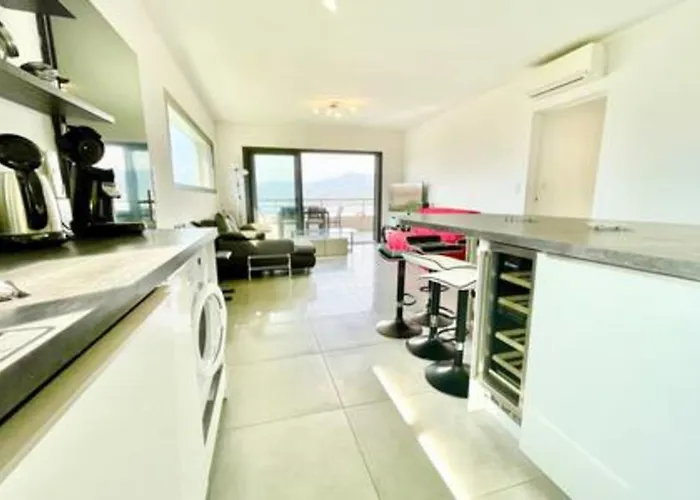 아파트 Corsica Sea View Ac Parking